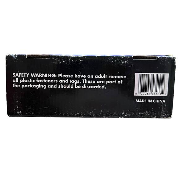 Cat Woman Poseable Plush 14” DC Comics Figure by Monogram NIB - Picture 9 of 10